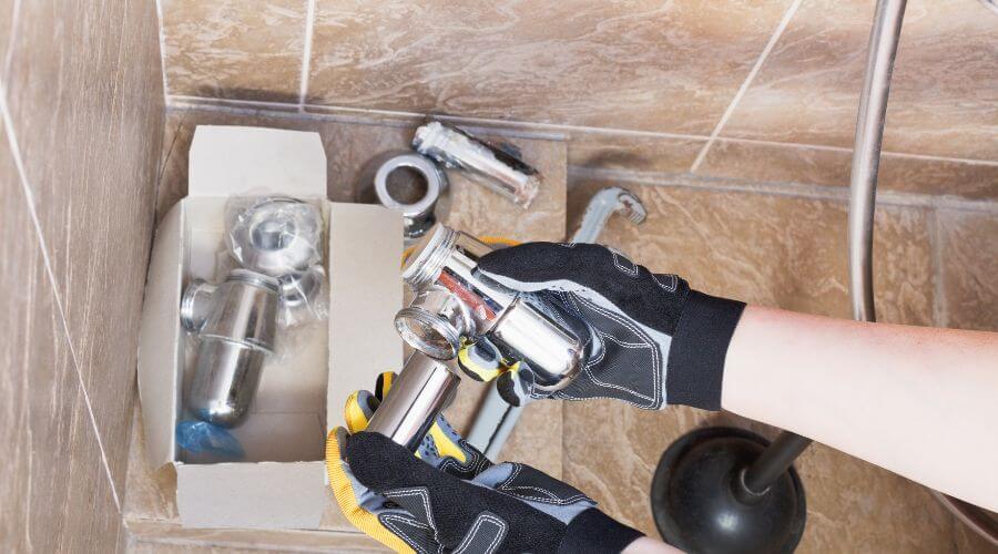 Professional gutter cleaning in Glandorf, OH